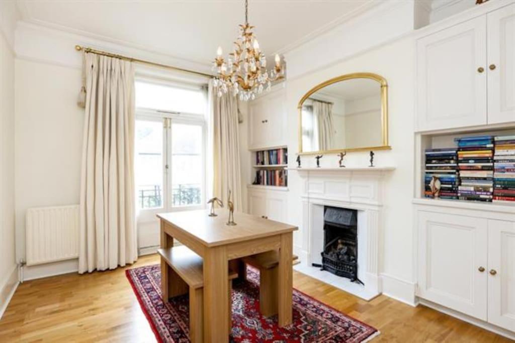 Large 3 Bed Flat In Central Wimbledon لندن المظهر الخارجي الصورة